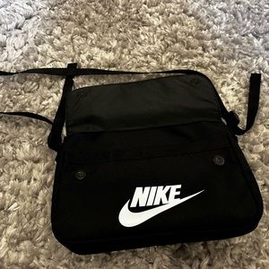 Nike Futuro Crossbody Bag